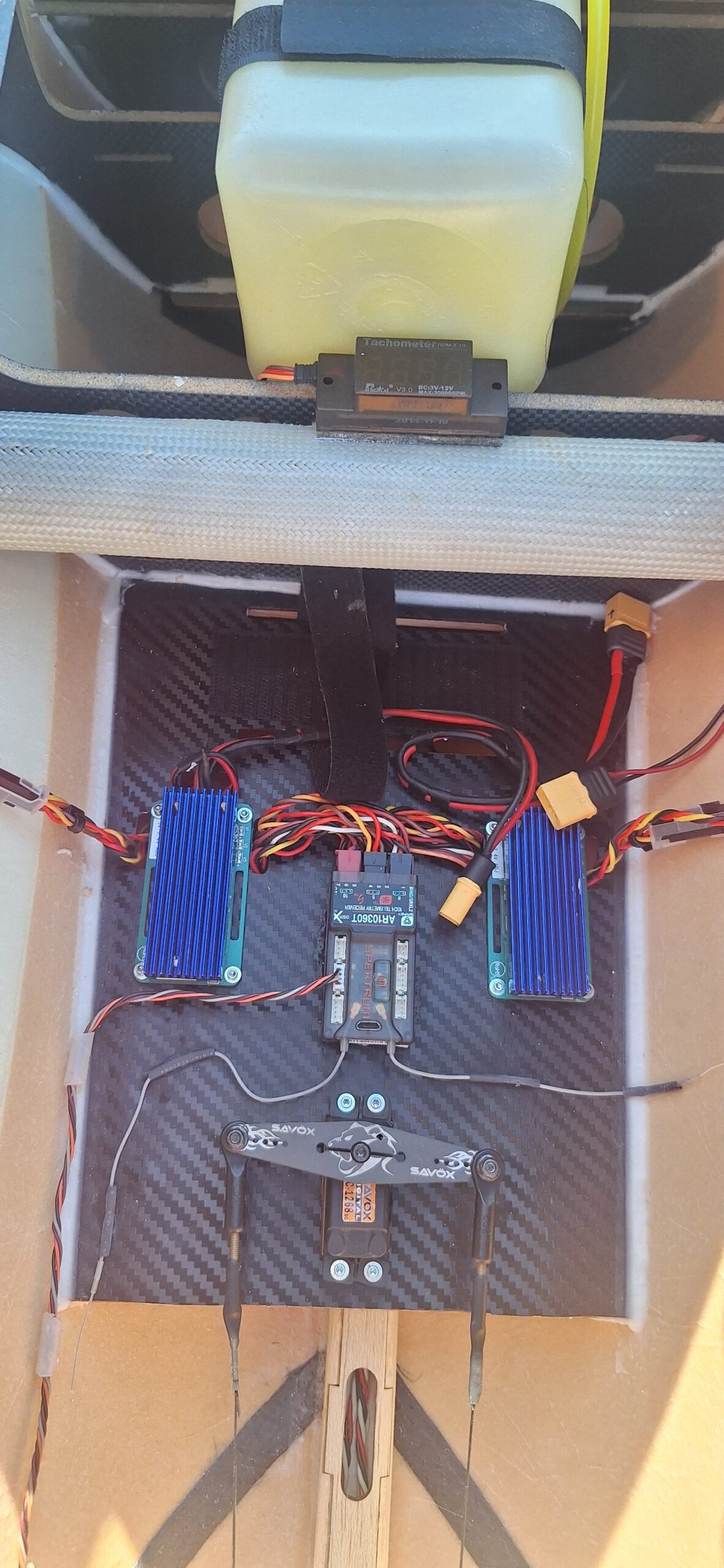 Sukhoi 120cc de la firma Rc Aviones Nuevo completo - Imagen 16