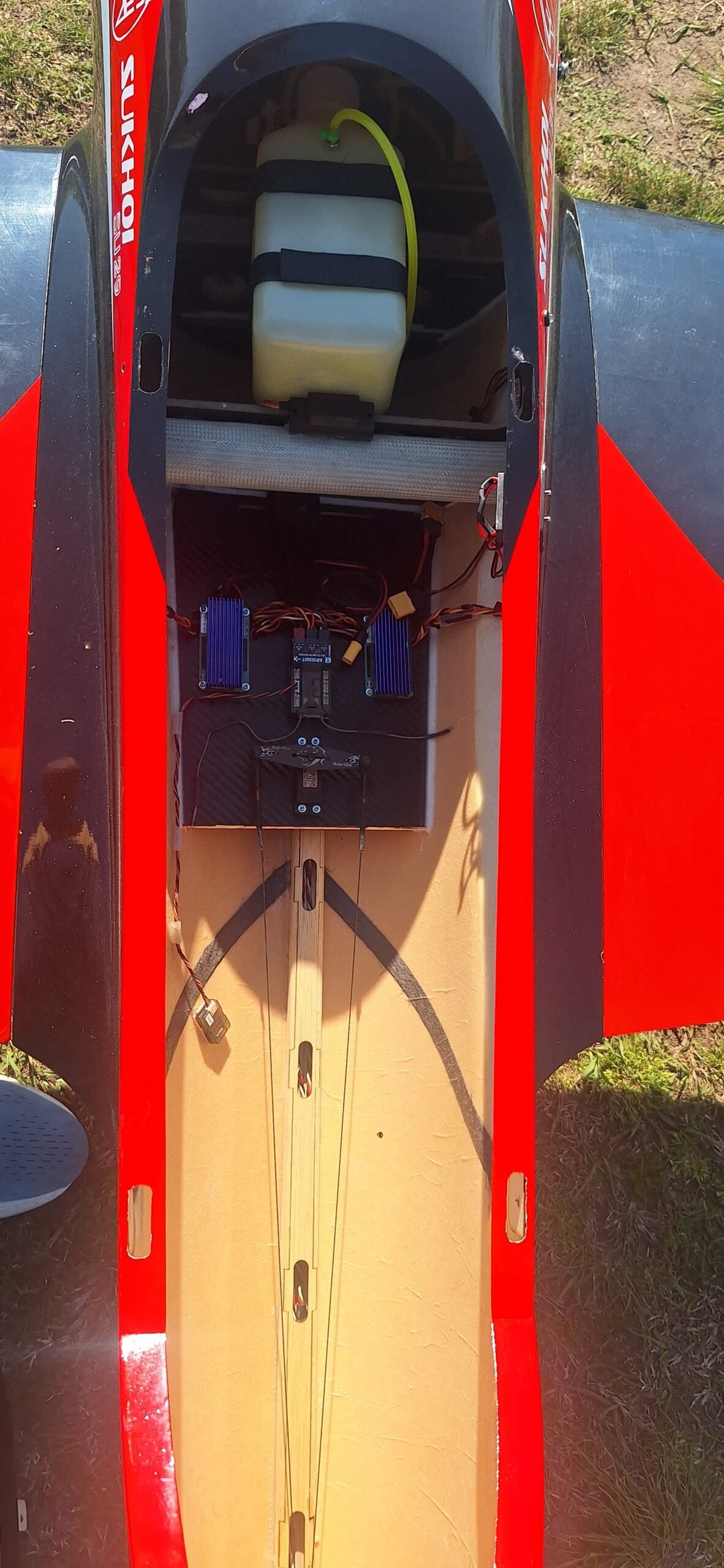 Sukhoi 120cc de la firma Rc Aviones Nuevo completo - Imagen 15