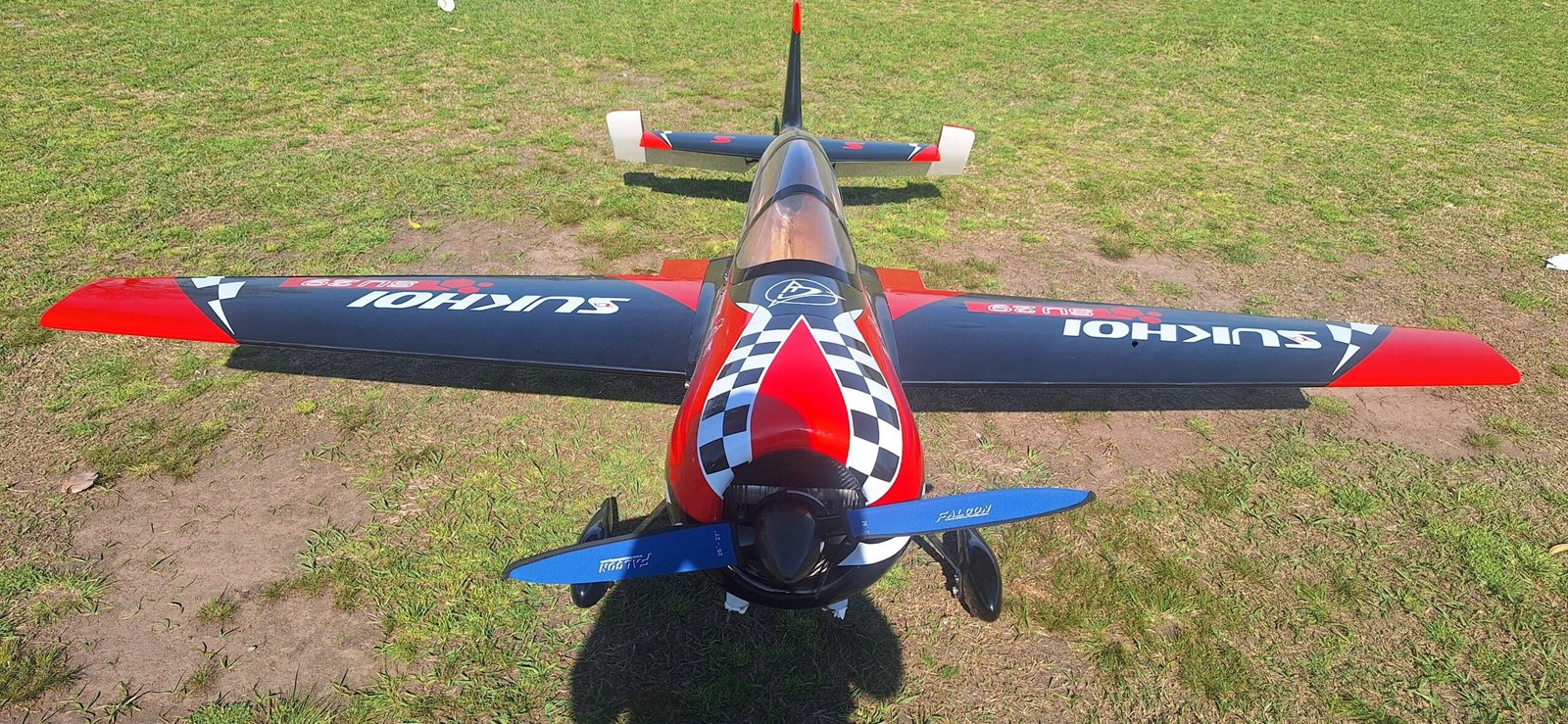 Sukhoi 120cc de la firma Rc Aviones Nuevo completo - Imagen 2