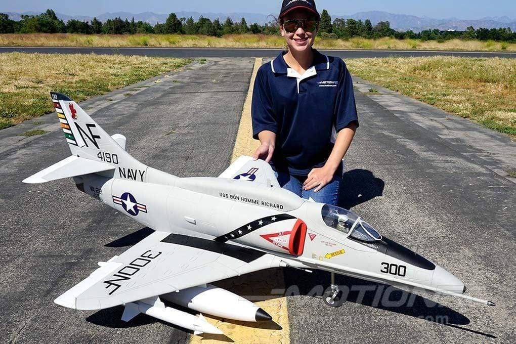 Avión a reacción Freewing A-4E/F Skyhawk de alto rendimiento de 80 mm EDF - PNP - Imagen 13