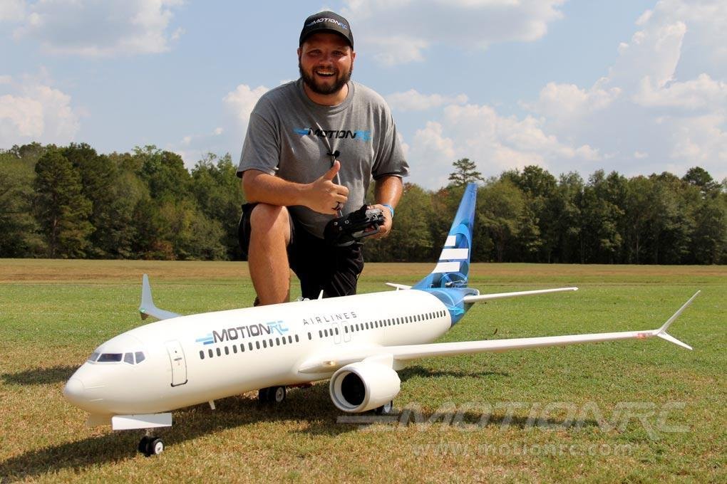 Avión de pasajeros Freewing AL37, bimotor EDF de 70 mm, PNP - Imagen 2