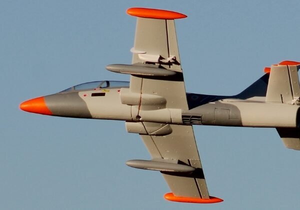 Avion Jet 3 CH Xane MB-339 ducted fan 50mm PNP